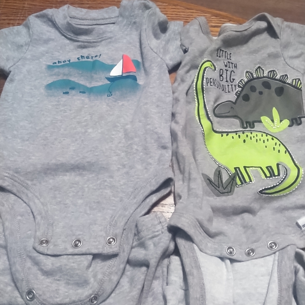 Baby clothes bundle